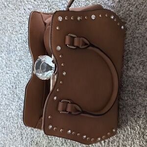 Traci Lynn Bag Cool Diamond Clasp in the middle Slightly Worn